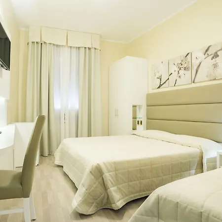 Hotel University Szálloda