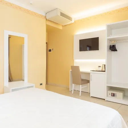 Hotel University 3* Bolonha