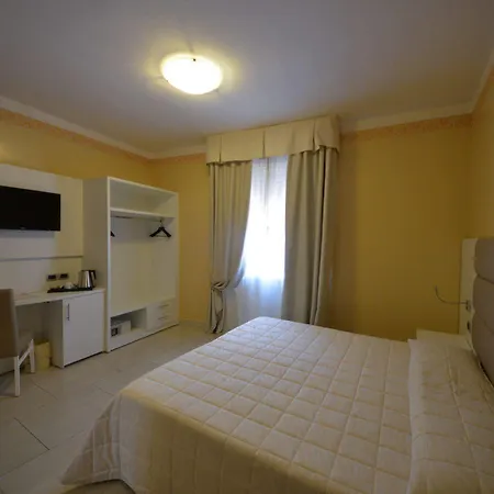 Szálloda Hotel University Bologna