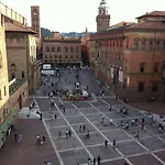 Hotel University