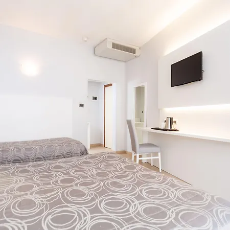 Hotel Hotel University