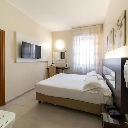 Hotel University