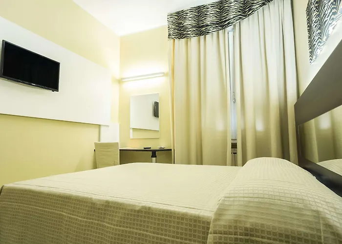 Ξενοδοχείο Hotel University