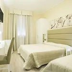 Hotel University Hotel