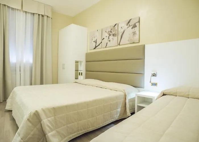 Hotel Hotel University Bolonia