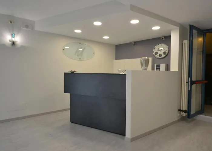 Hotel University Otel Bolonya